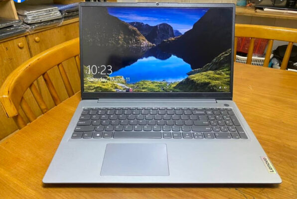 Đánh Giá Laptop Lenovo Ideapad 3: Mẫu Laptop Dành Cho Văn Phòng Chính Hiệu 3